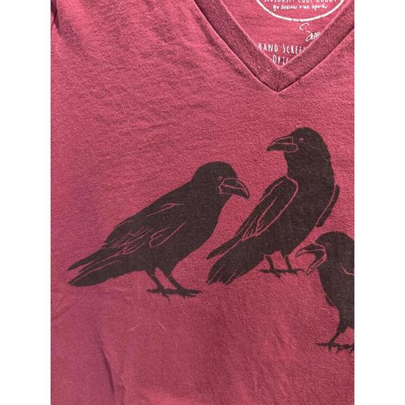 Salty Raven T Shirt- Size S- Gently Loved - Picture 3 of 5